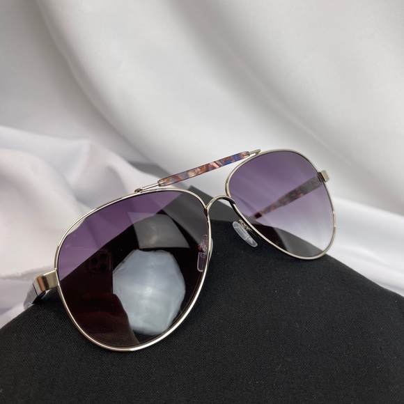 Longchamp LO109S C61 502 VIOLET TORTOISE. - Picture 4 of 10